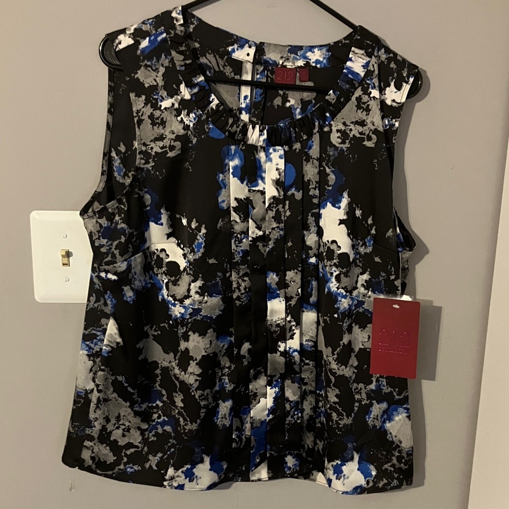 NWT 212 Elegant Black and Blue Women's Sleeveless Top